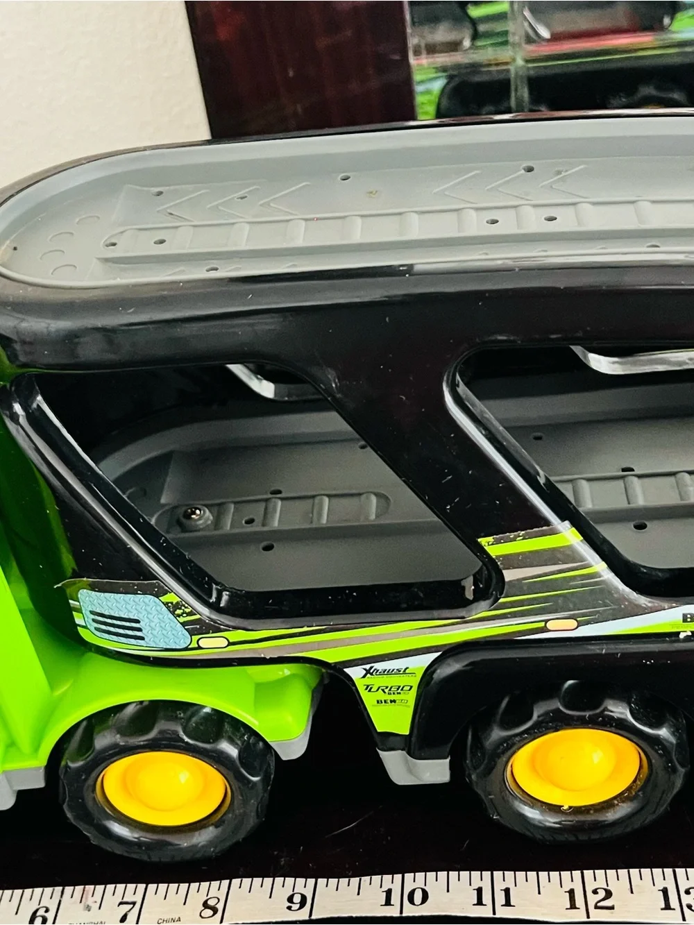 Green Race Team car carries Toy Truck Kids  With 2 Racing Car Set - Toy Vehicle
